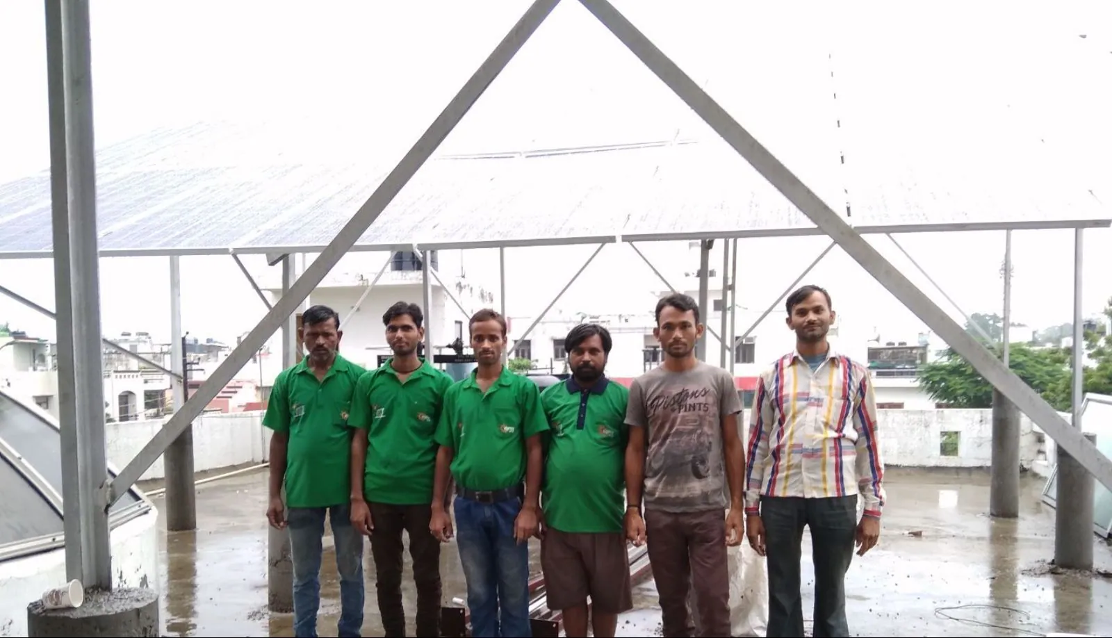 The Vortex Solar installation team