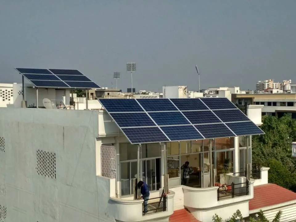 Rooftop solar plant by Vortex Solar, Lucknow